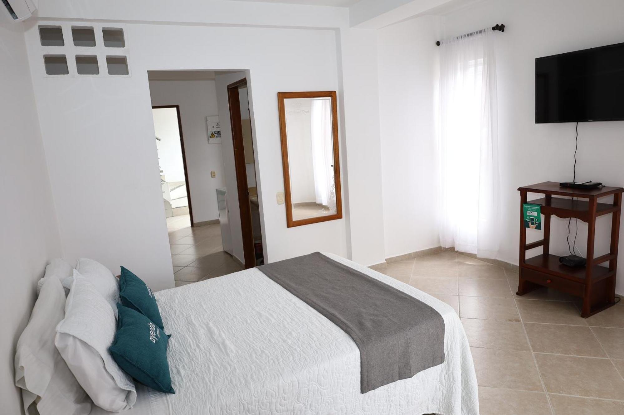 מלון Apartadó Ayenda Torre 2 מראה חיצוני תמונה